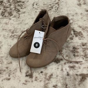 NWT Universal Thread Suede Tan Wedged Booties